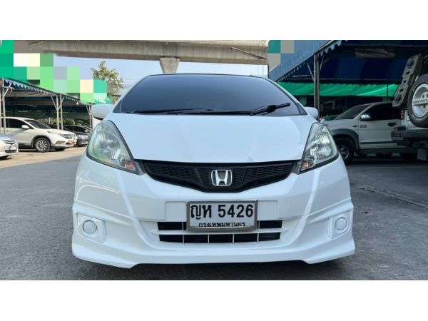 HONDA JAZZ 1.5S ปี2012 เบนซินLPG สีขาว รูปที่ 0